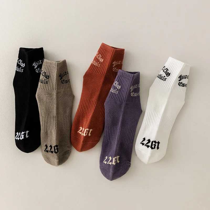 New mens socks with simple letters trendy sports and casual socks trendy short socks X250725