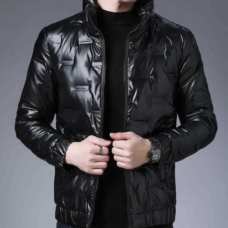 Man Padded Coat Glossy Parkas Lightweight Puffer Down Jackets For Men Short Padding Winter Korean Style Warm Clothes Models Hot X250725