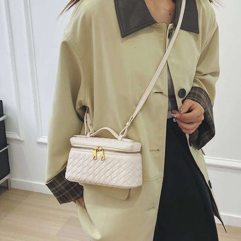 Classic Brand Messenger Premium Leather Handbag For Women Durable Crossbody Shoulder Bag Elegant 250725