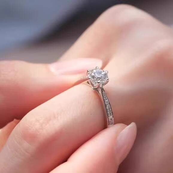 S925 Sterling Silver Ring VVS1 Moissanite Diamond Ring White Gold 1ct 2ct Moissanite Ring With GRA Certificated