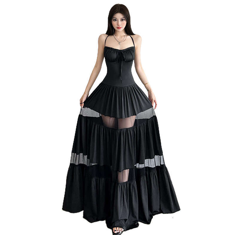 2025 Summer New Solid Color Halter Vacation Style Slim Fashion Pure Desire Casual Tie Dress aaa