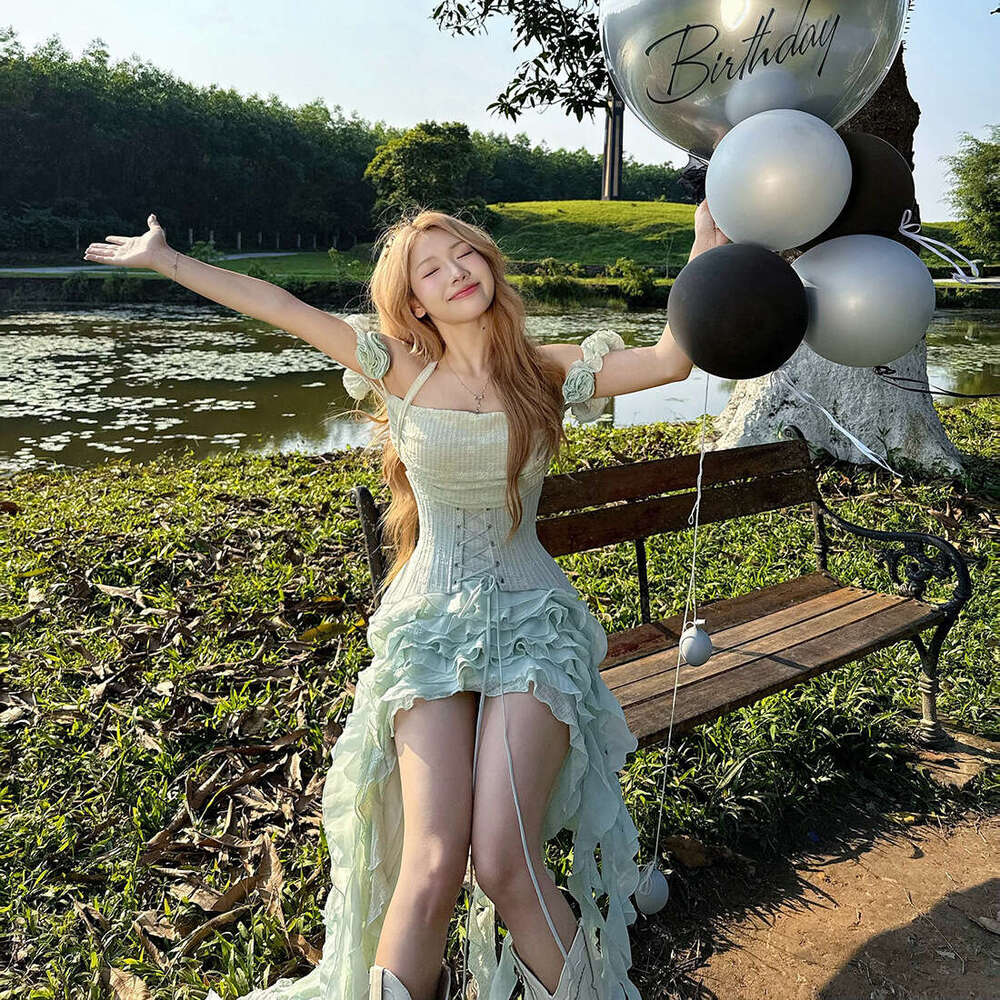 2025 Summer New Fashion Halter Neck Waist-Cinching Slim Irregular Ruffle Dress Set for Women e78