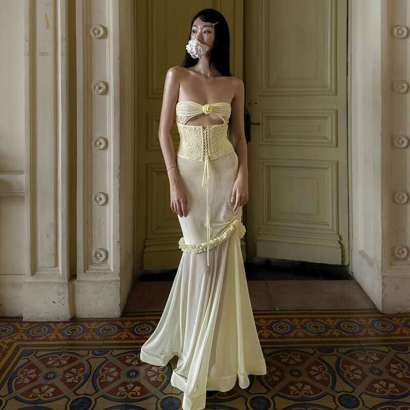 2025 Spring New Women's Solid Color Slim Fit High Waist Fashion Off-Shoulder Tube Dress 65b