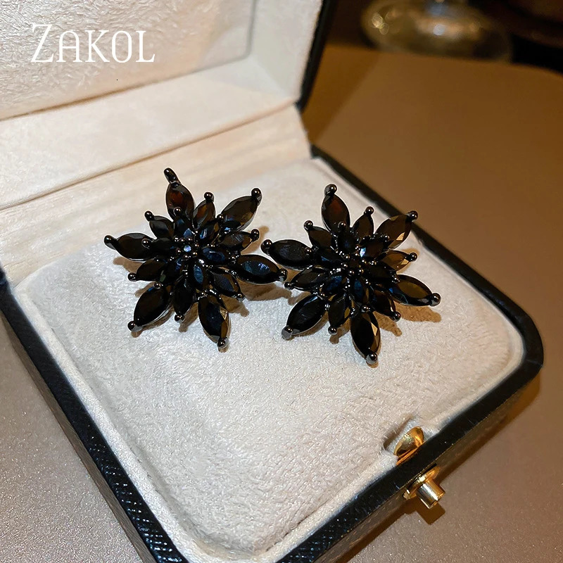 ZAKOL Korea Fashion Black Zircon Flower Stud Earrings for Women Shiny Wedding Party Jewelry 2023 250715