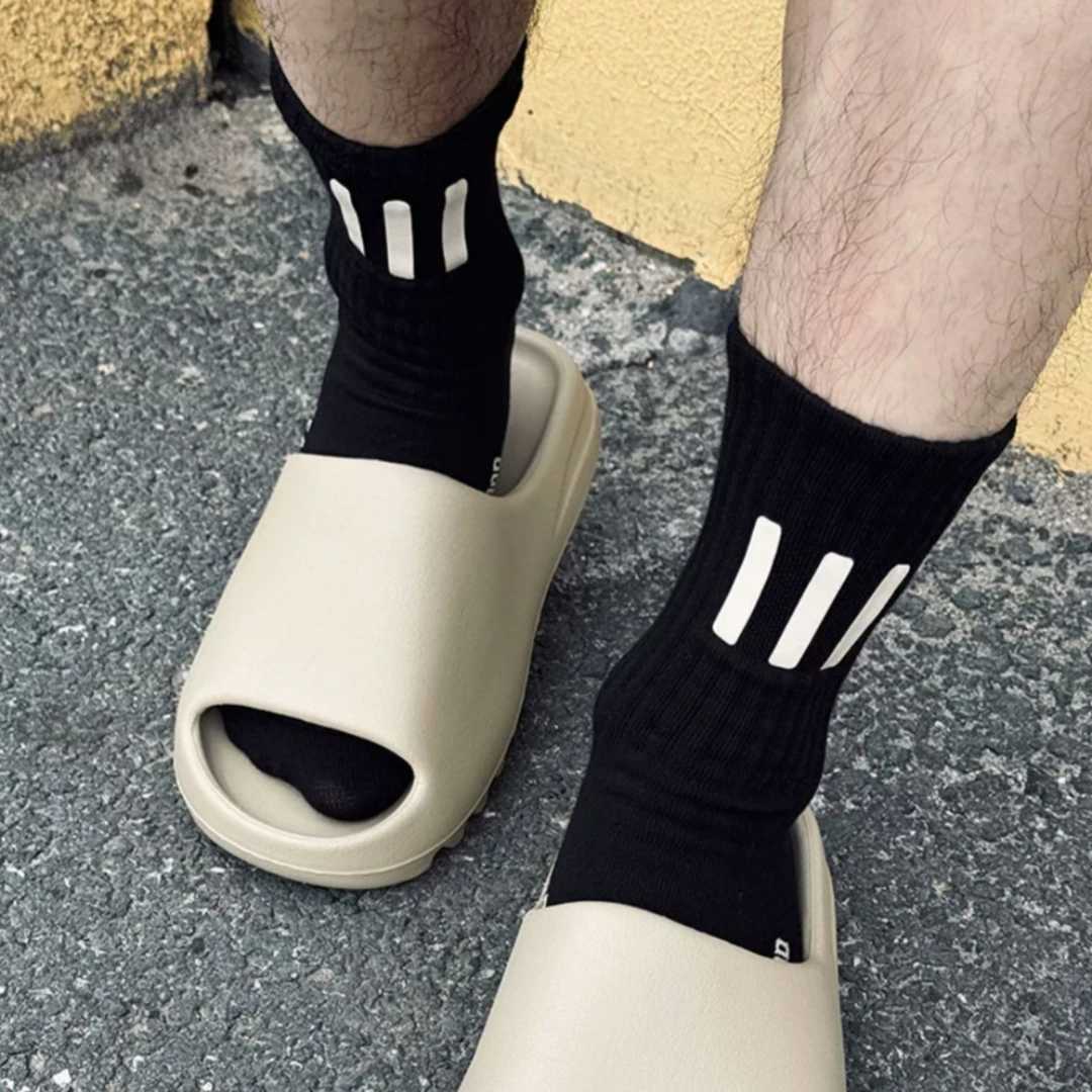 3 Pair/Box Mens Socks Three-dimensional Silicone Printing Cotton Sport Hip Hop Basketball Skateboard White /Black X250725