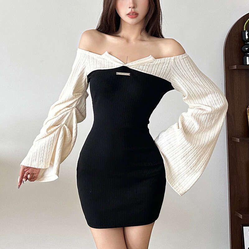 Women's Clothing 2024 Autumn Winter New Street Fashion Color-Block Long Sleeve Off-Shoulder Dress 497