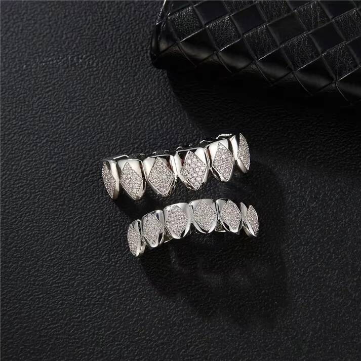 Custom S925 Silver 6top 6bottom Grillz Iced Out VVS Moissanite Round Brilliant Cut Diamond Grillz
