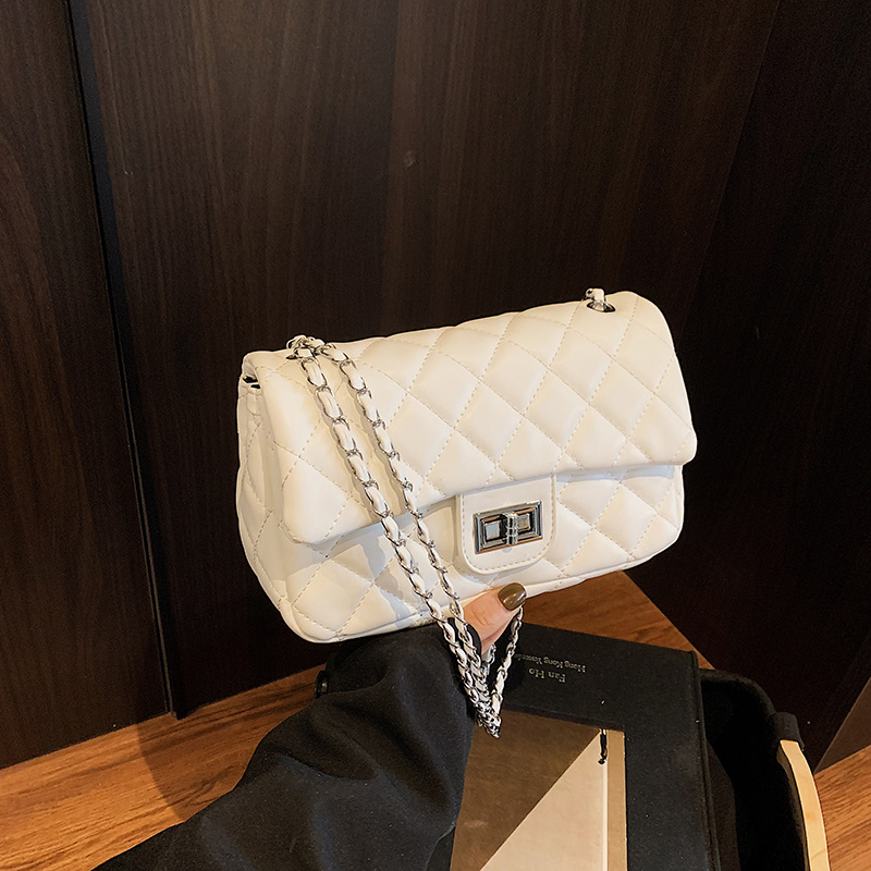 Free shipping designer bags for womens Shoulder bags black pink beige sliver red yellow Fashionable Advanced chain diamond grid single shoulder crossb
