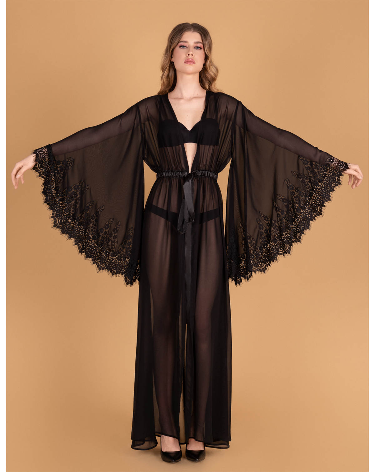 Sexy Women's Sleepwear V Neck Long Sleeves Lace Trim Premium Appliques Black Lady Party Resort Wear Customized