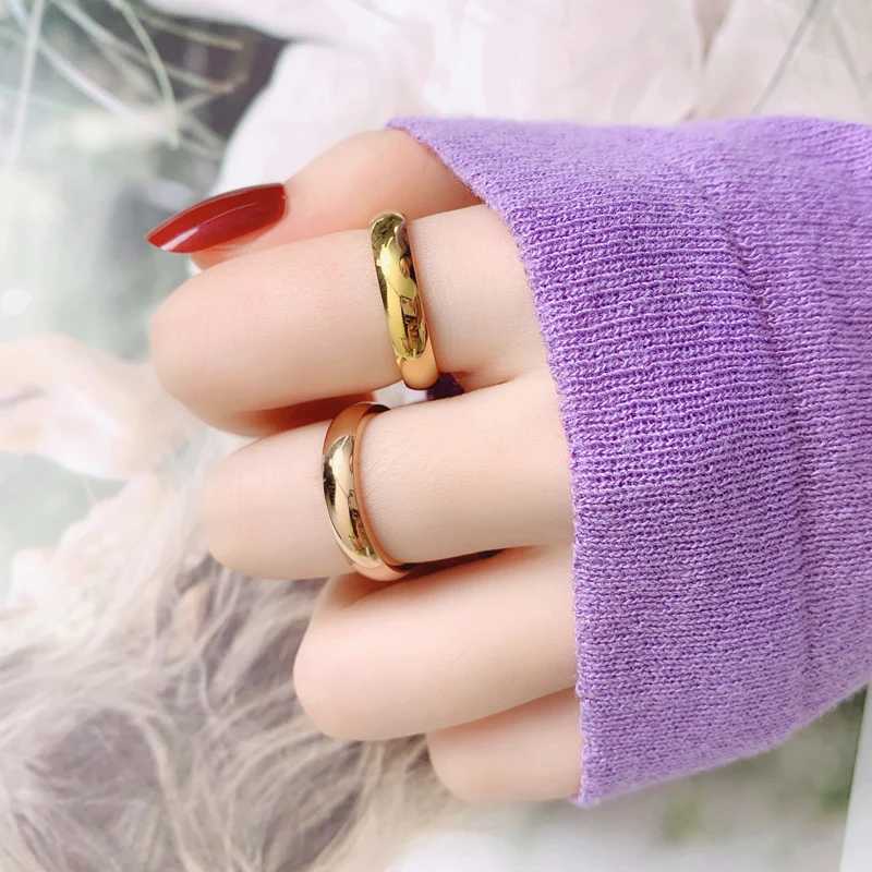 4MM Silver Gold Rose Gold Couple Wedding Ring Stainless Steel Men and Women Wedding Ring Charm Jewelry Anniversary Gift W250417