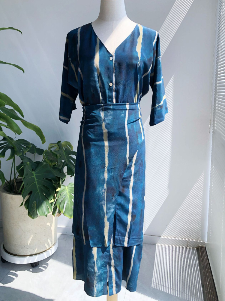 OC 469M80 New SPD Women's Casual Dresses European and American Niche Luxury Dress V-neck Dyed Silk Star River Printing