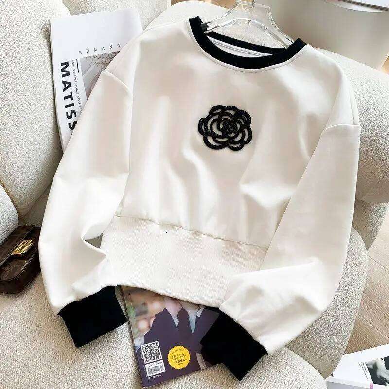 Designer Leisure High Quality Women Sweater Knitted Suit Pullover Top And Pant Two Set Female 2 Piece Tracketsuit Flower Vintage Camellia Clothes