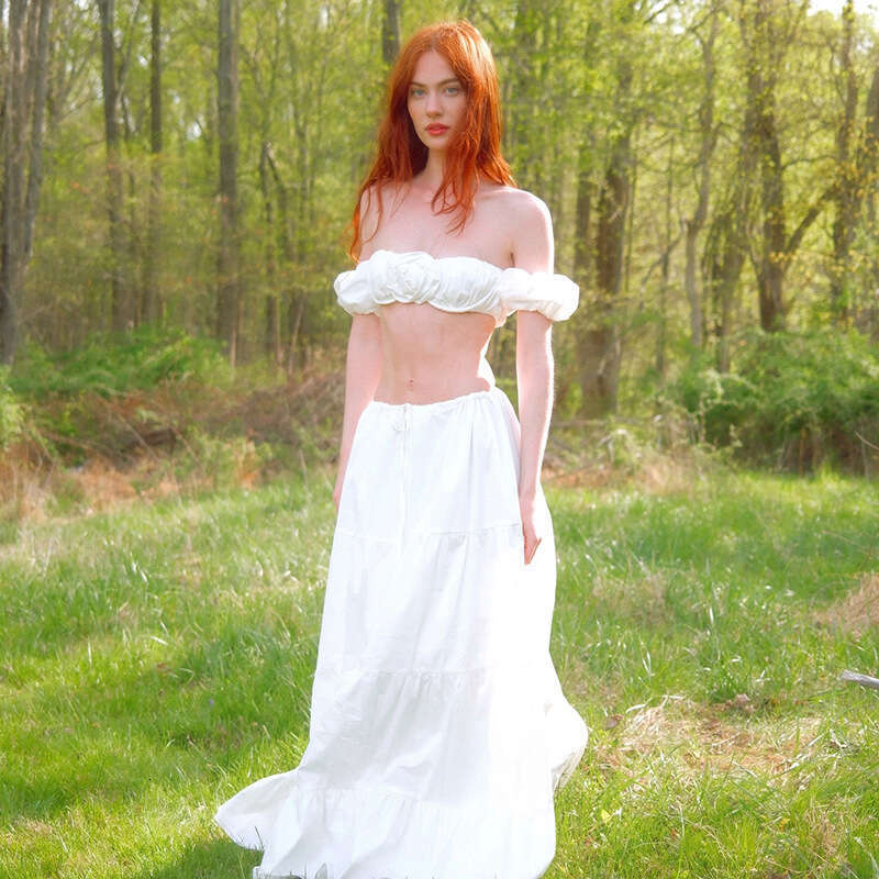 2025Ins Summer New Beach Vacation Strapless Crop Top White Skirt for Women 925