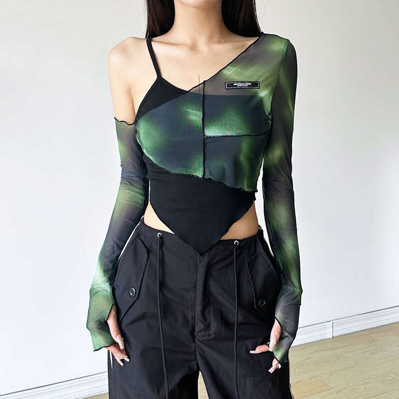 2024 Autumn New Women's Solid Color Slim Street Fashion Asymmetrical Neck Long Sleeve Printed Top b01