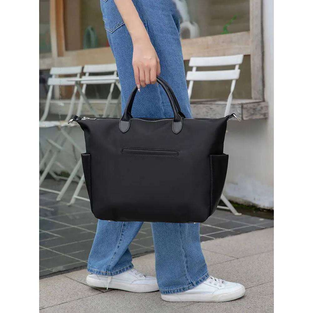 2025 New Ladies Handheld Tote Large Capaci Commuting Travel Ort Trip Busin Soft Ox Cloth Oulder Bag