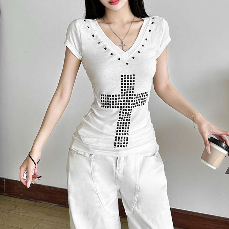 2025 Summer New Slim Fit V-Neck Waist-Cinching Slimming Versatile Fashionable Design T-Shirt Top for Women 7ad