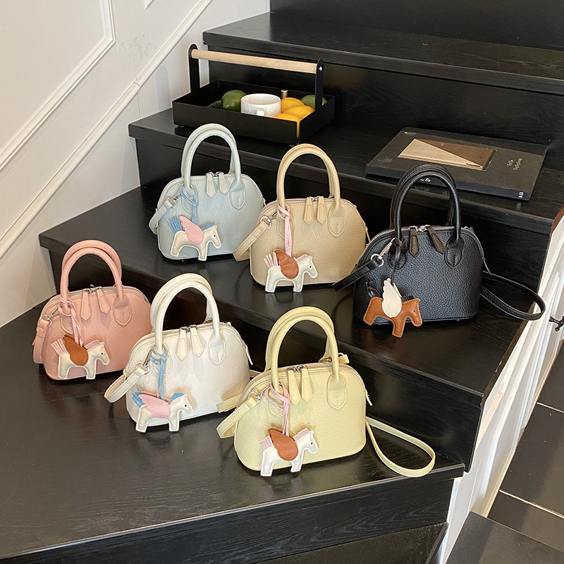 2025 Summer New Women's Crossbody Bag New Solid Color Elegant Shoulder Bag Lychee Pattern Handbag Shell Bag Summer New Women's Shoulder Bag 