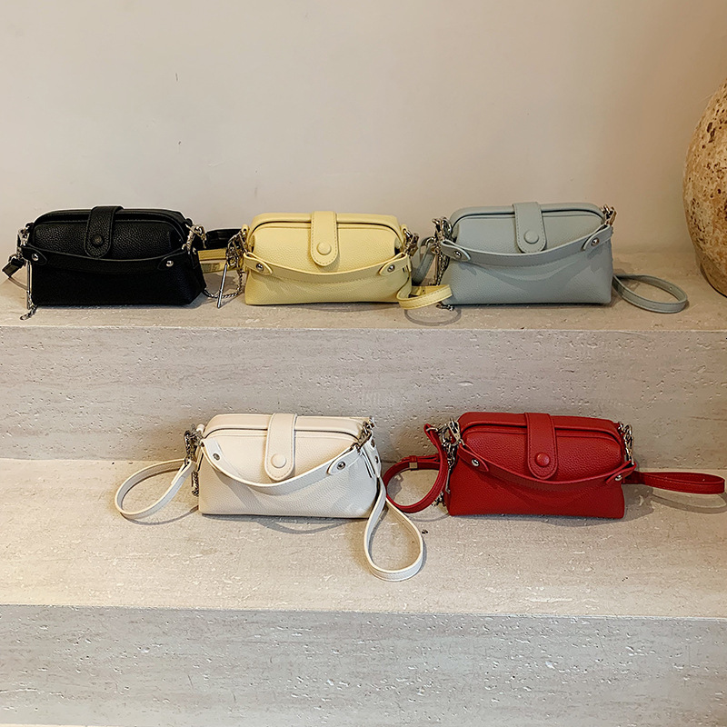 Luxury Brand Designer Bag Niche Design Korean Style Handbag Ins Women's Bag Clip Bag Export Simple Commuter Shoulder Crossbody Bag