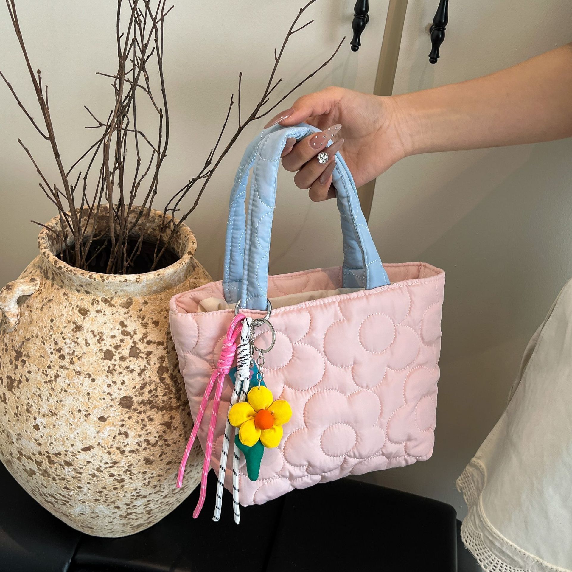 Luxury Brand Designer Bag Korean Style Fresh Sweet Cloth Bag Handbag Casual Simple Large Capacity Puff Bag Stylish Simple Flower Storage Bag