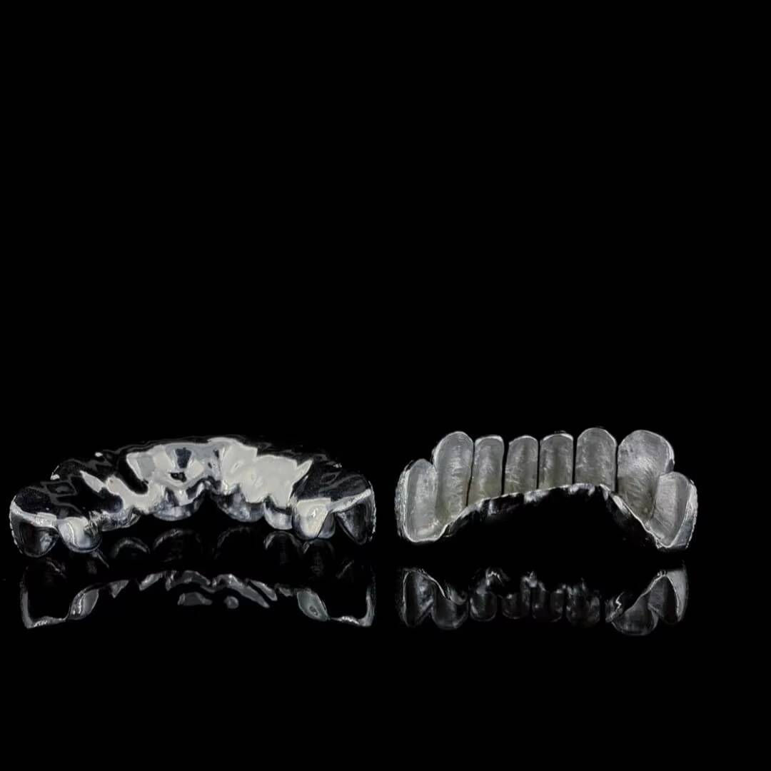 Best Quality 18K Gold Fully Iced Out Teeth Grillz Hip Hop Style with Freshwater Pearl Moissanite Diamond Teeth Grinder