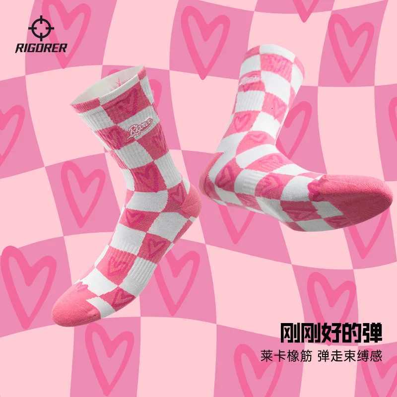 Rigorer Checker Casual Socks Mens Black and White High-barrel Sports Socks Trendy All-match Stockings American Vintage Socks X250725