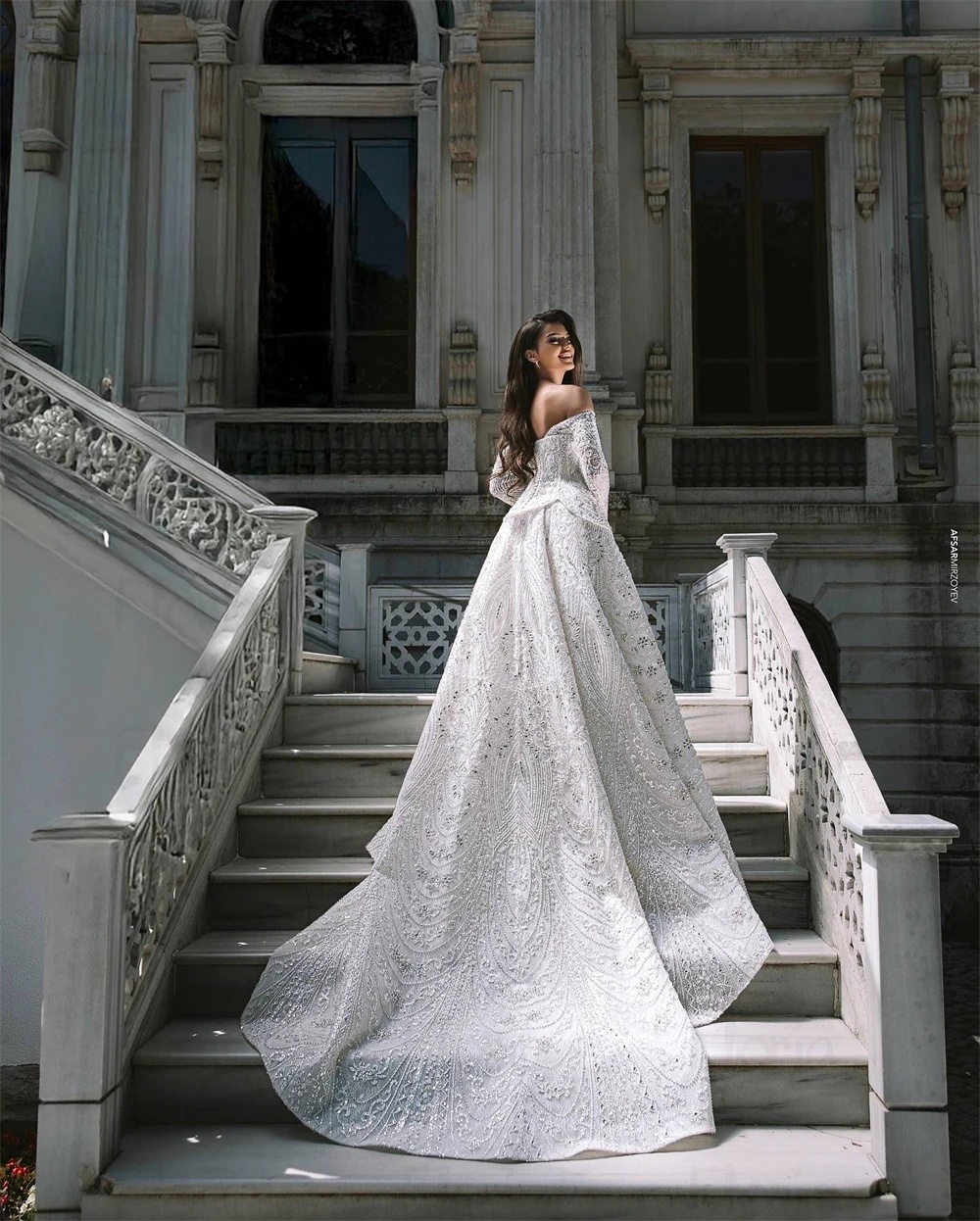 Elegant Wedding Dresses Off Shoulder Beading Bridal Gowns with Overskirt Sequins Rhinestone Mermaid Backless Customized Vestidos De Novia Plus Size