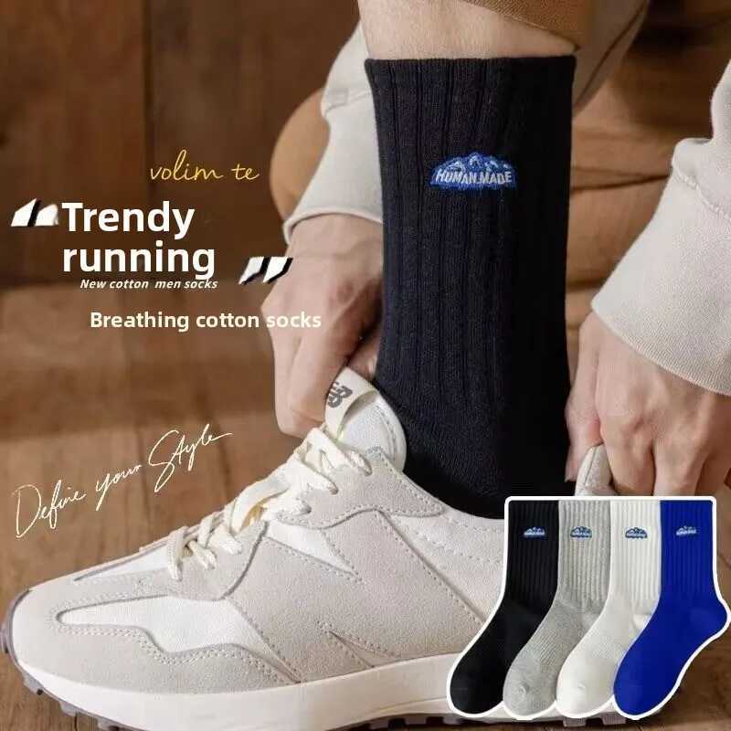 Mens Autumn and Winter Polyester Cotton Thick Style Mens Sports Couple Womens Mid Tube Socks Sports Snow Mountain Socks X250725