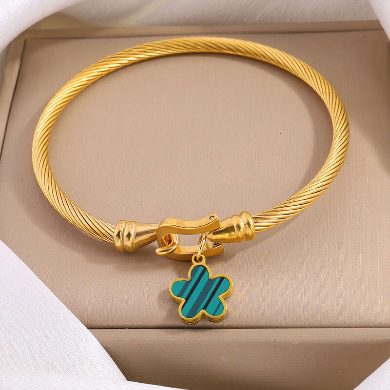 Fashion Stainless Steel for Women Five-Leaf Flower Horseshoe Clasp Light High-End Cable Twist Bracelet ddmypluto