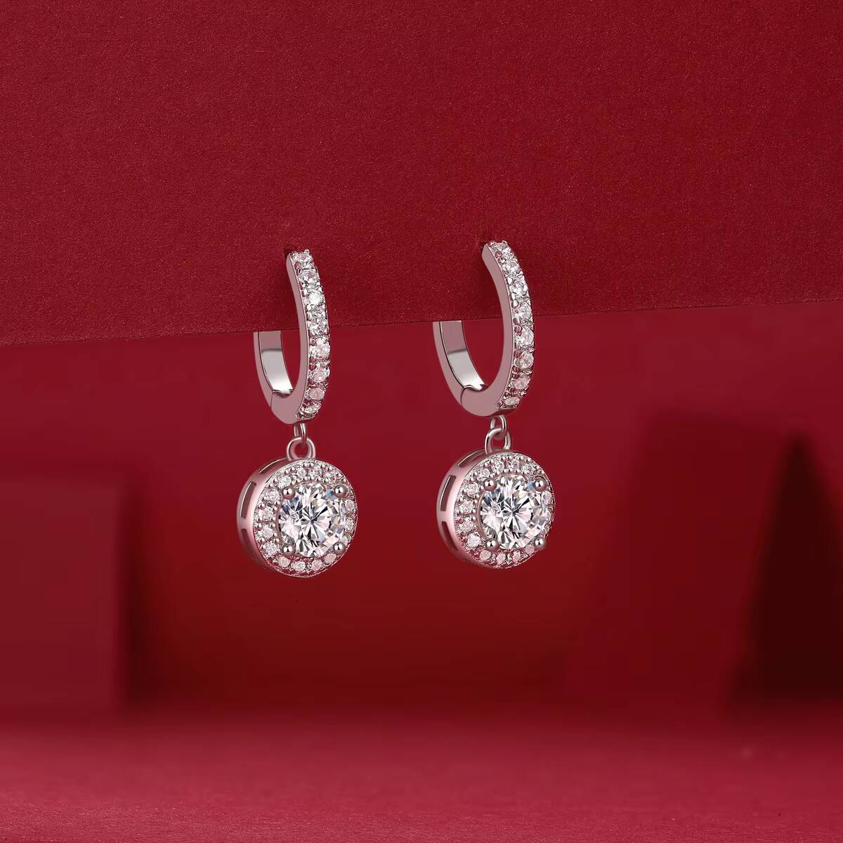 Best Selling Fashion Women Luxury Fine Jewelry 0.5CT 0.5 Carat Moissanite S925 Sterling Silver Stud Earrings Christmas