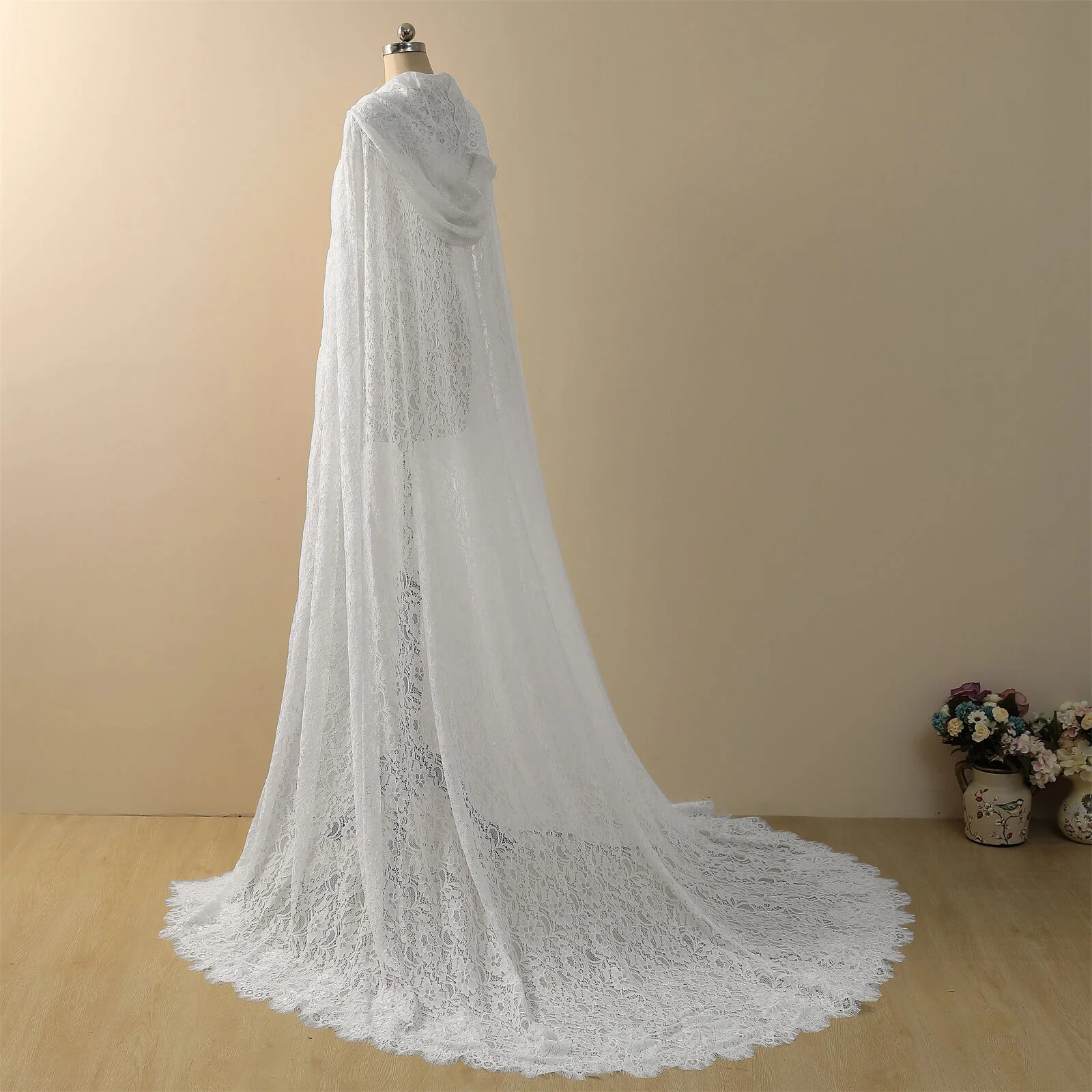 Vintage Wedding Veil One Layer Long Mermaid Bride Dresses Cap Sleeveless Lace Up With Hooded Wrap Customized