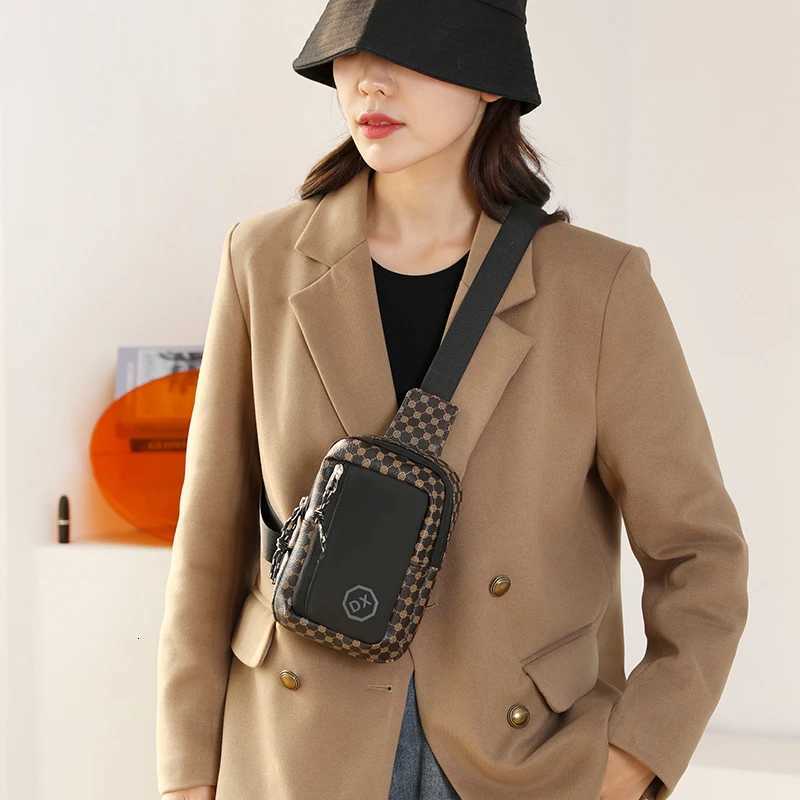 2024 Casual Business Shoulder Bag for Men PU Leather Messenger Bag Wide Strap Crossbody Bags Plaid Designer M Sling Bags Y250724