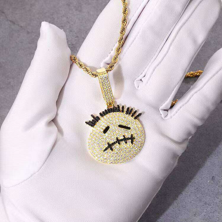 Wholesale Charm Jewelry Bling Hip Hop Iced Out Moissanite Stone Cartoon Character Brass Pendant Necklace with Twisted Chain