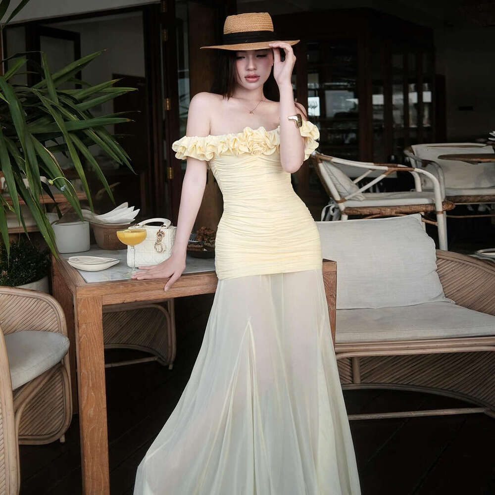 2025 Summer New Mesh Off-Shoulder Waist-Cinching Sleeveless Dress Slim Fit Elegant Midi Skirt for Women cd4