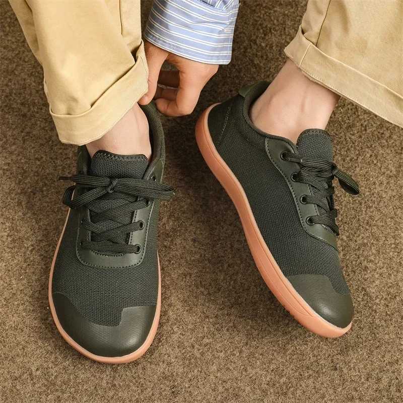 2025 New Style PUAMSS Mens Wide Minimalist Barefoot Shoes Walking Sneakers for Men Zero Drop Sole XJ250725