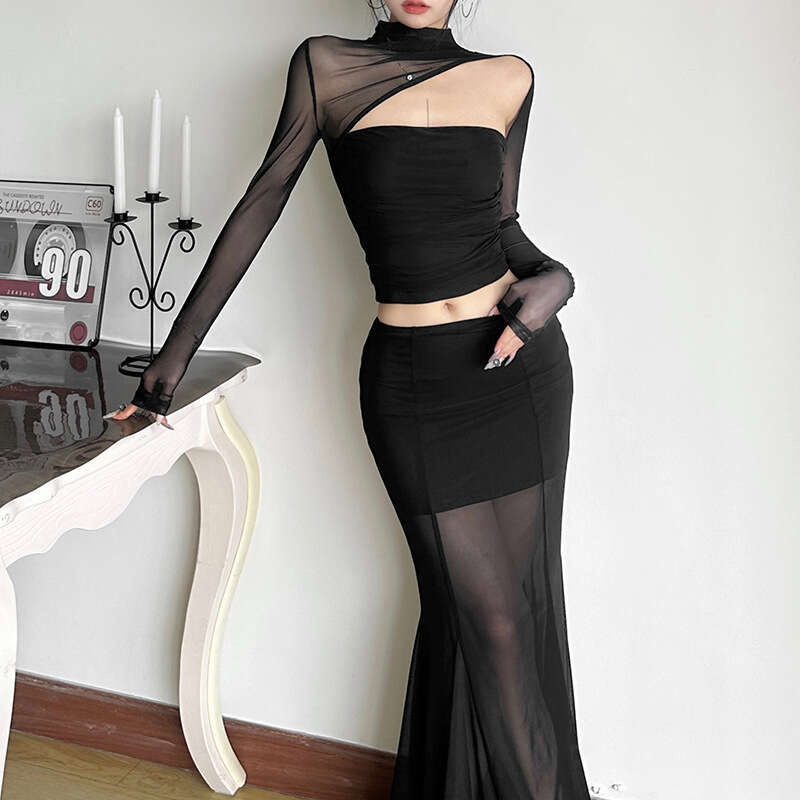 2024 Autumn New Women's Fashion Solid Color Slim Fit Crop Street Style Round Neck Long Sleeve Top 891