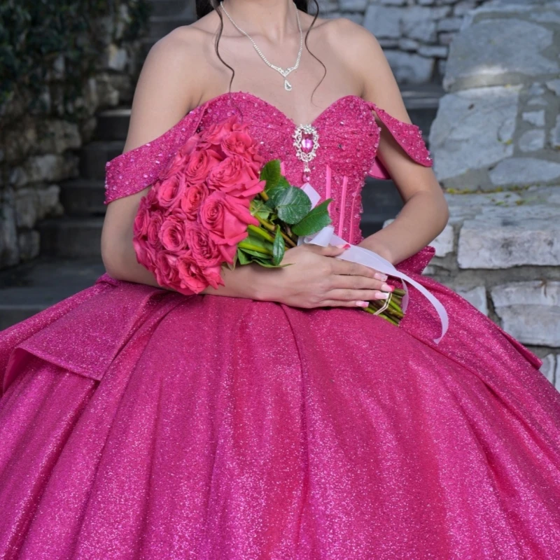 Rose Red Quinceanera Dresses Off Shoulder Ball Gown Sweet 16 Dress Bow Beading Crystal Tull Birthday Party Vestidos 15 De Anos