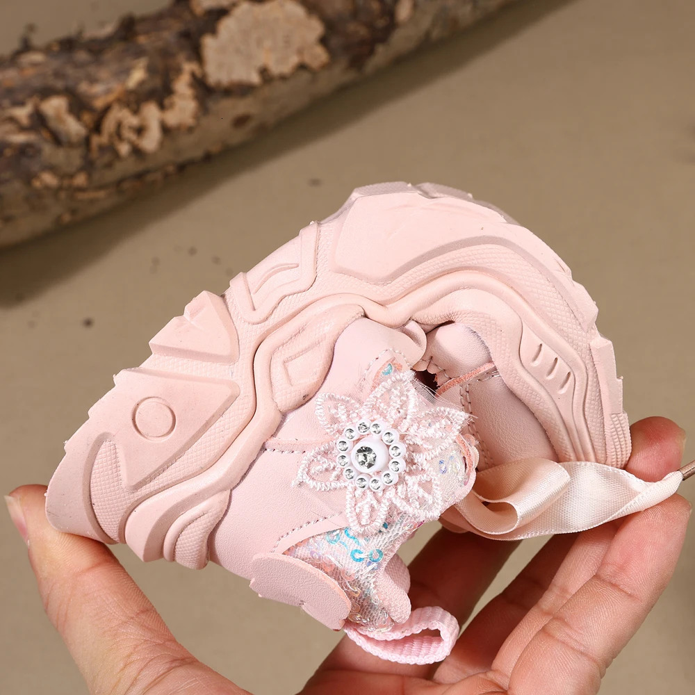 Spring Children Shoes Toddler Girls Sport Bling Soft Sole Breathable Outdoor Tennis Fashion Kids Sneakers 250725