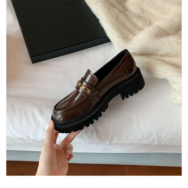 Designer Same Style Elegant Chain Versatile Round Toe Thick Sole Loafers Height Increasing Slip-On Autumn Winter Women's Leather Shoes