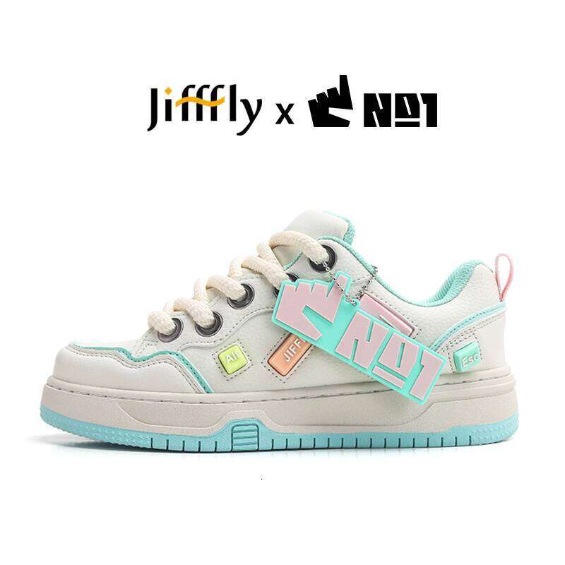Limited Edition Nanbo Wan X JiffFly Collaboration: Comfortable Casual Board Boots for Ladies