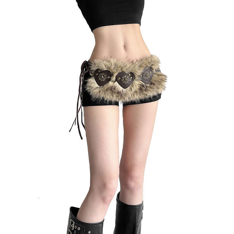 2025 Summer New Niche Personality Hot Girl Sexy Plush Irregular Heart Versatile Belt for Women c21