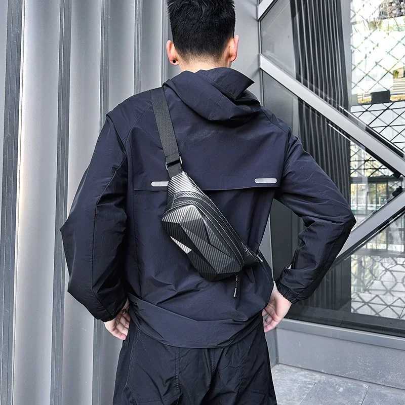 Fi Carb Fiber Textured Mens Ch Bag Designer Cycling Waist Bag Cool Street Wear Sling Crossbody Bags for Men Pouch Bag Y250724