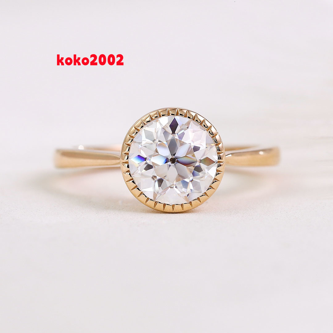 Oec Round Cut Moissanite Diamond Flower Cutting Engagement Ring Fine Jewelry DEF VVS Moissanite Solid Gold Ring