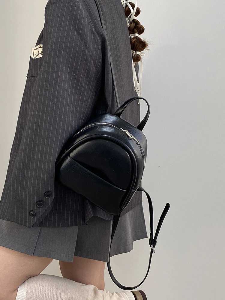 Solid Color Ladies Mini Backpack Fi Pu Leather Womens Double Shoulder Bag Simple Casual Fem Small Handbags Purse Tote Y250724