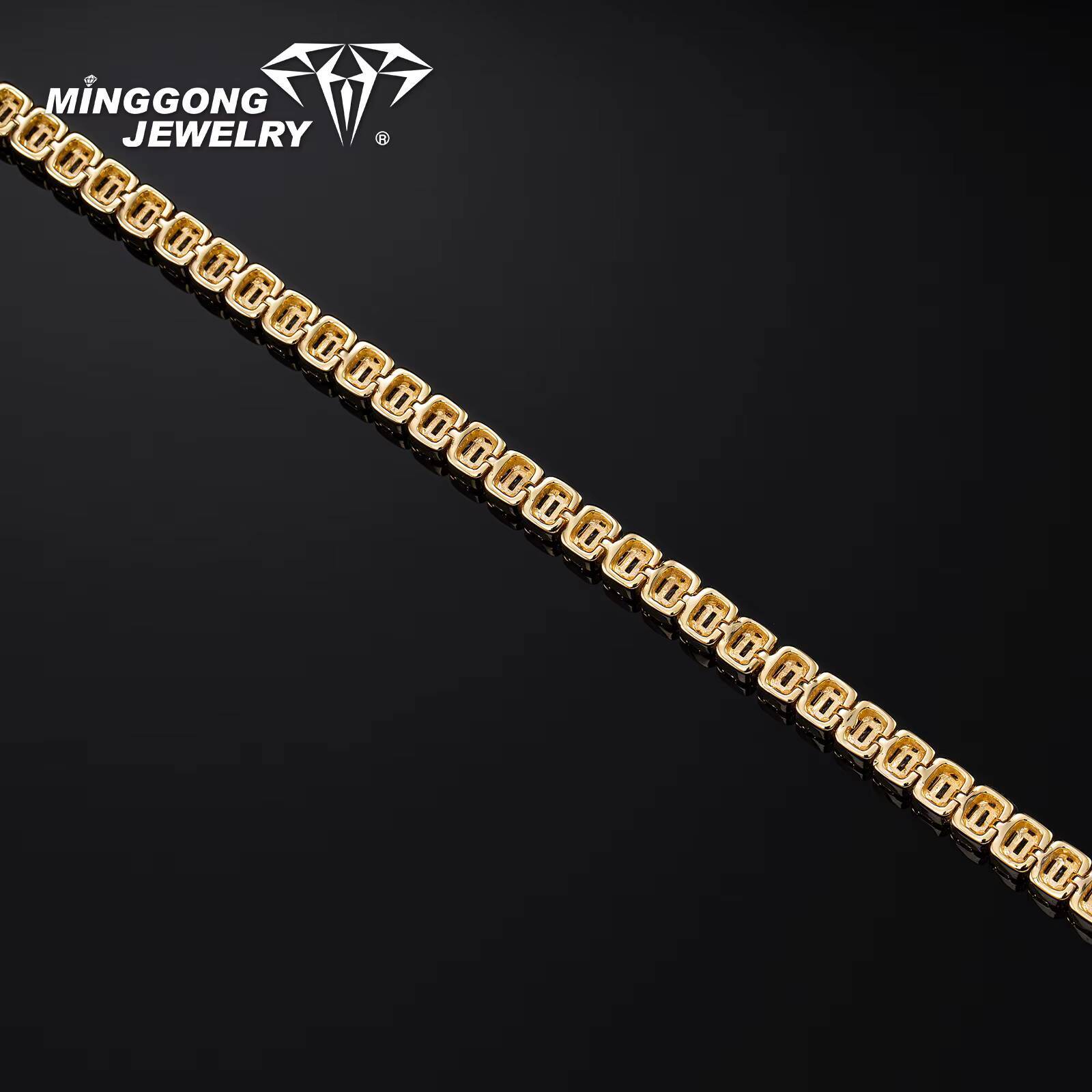 High Quality Unique Yellow Gold Finish 6MM Baguette Tennis Chain Necklace Men Womens Hip-hop Style for Men Moissanite Necklaces