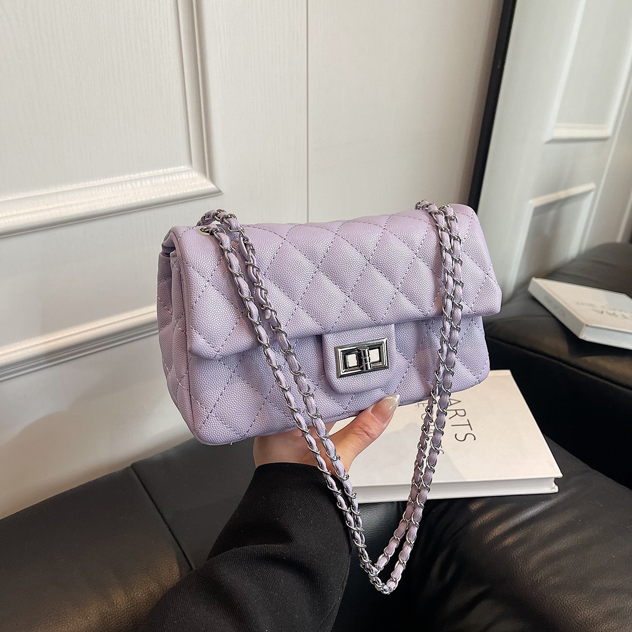 Luxury Brand Designer Bag 2025 Spring New Fashion Small Style Diamond Lock Single Shoulder Small Square Bag Women's Bag High-End Chain Crossbody 