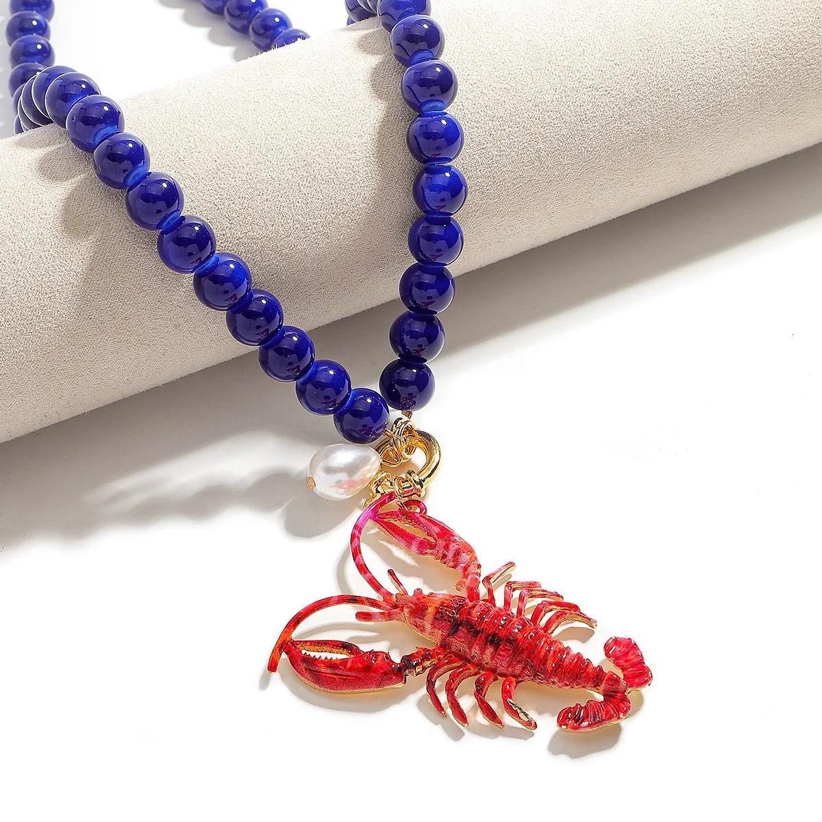Trendy Acrylic Ocean Lobster Pendant Necklaces for Women Boho Sea Animal Beaded Choker Vacation Beach Jewelry Creative Gifts 250716