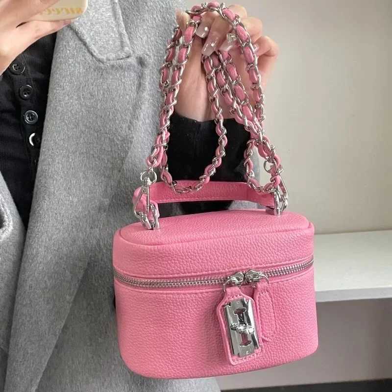 2024 Summer Fashion Square Handbags Chains Crossbody Bags Women Texture PU Shoulder Bag Elegant Chic Mini Mobile Phone Bags Y250725