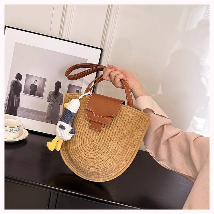 Luxury Brand Designer Bag Zuosaosjia French Retro Summer Women's Half Round Underarm Single Shoulder Crossbody Bag Versatile Beach Vacation Beach