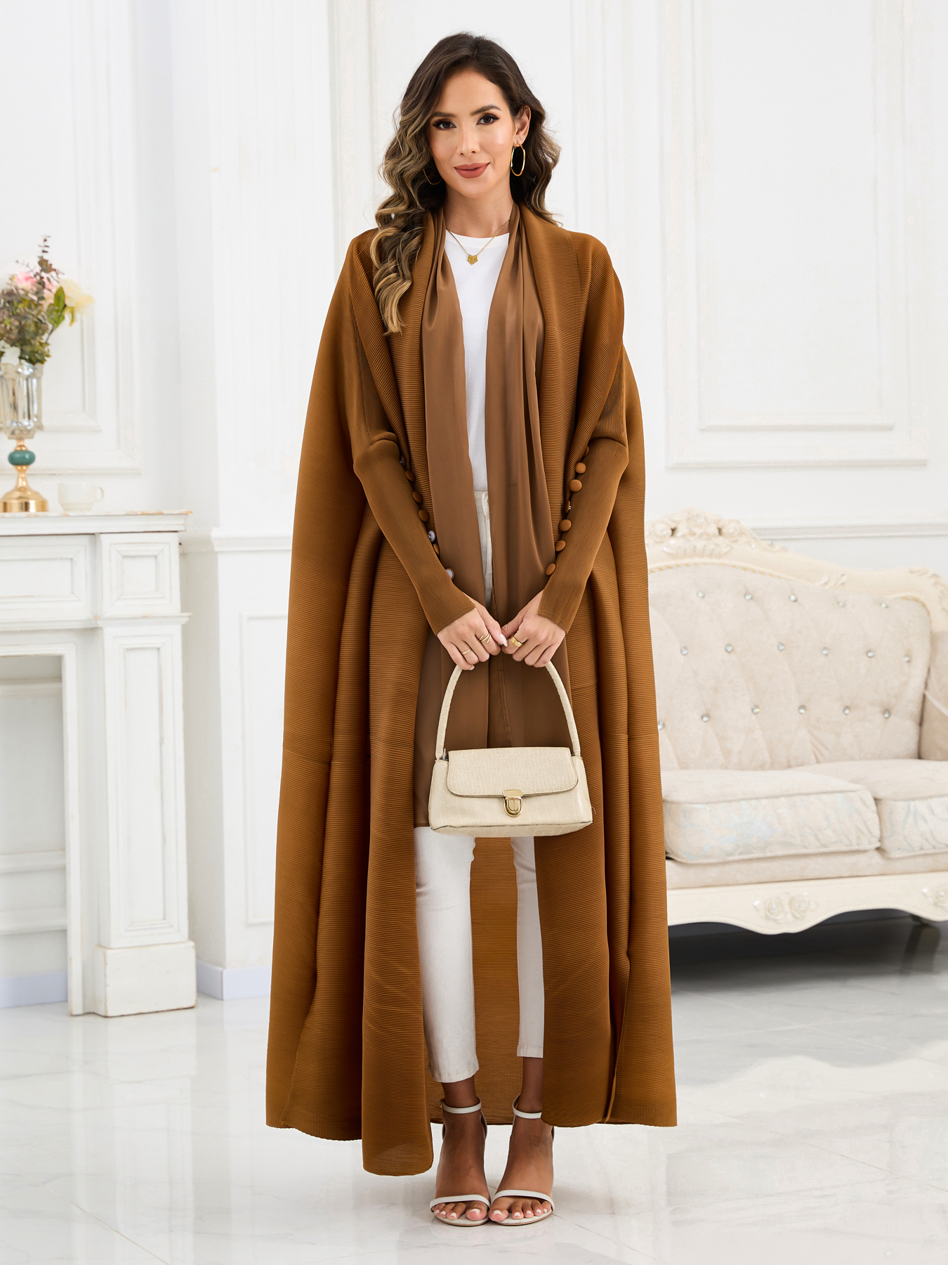 Ethnic Clothing Ethnic Dress - Vibrant Cultural Apparel for Festivals The elegant and loose cardigan with an Arabian style for ladies is trendy NZ003