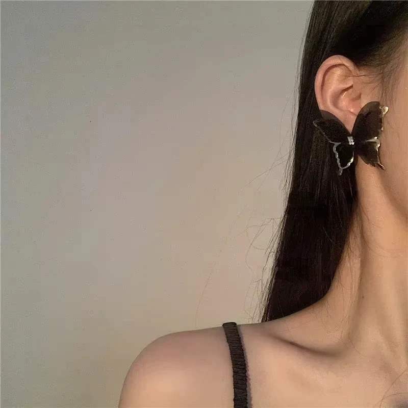 FTCY Hollow Mesh Butterfly Stud Earrings for Women Trendy Elegant Sweet Womens Party Jewelry Gift 250715